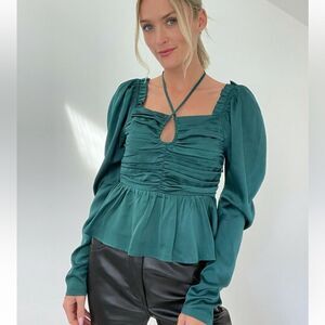 SIX / FIFTY CLOTHING the ruby blouse [green] Square neck,‎ ruched size M new!